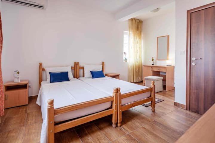 Apartmani Franeta Будва Екстериор снимка