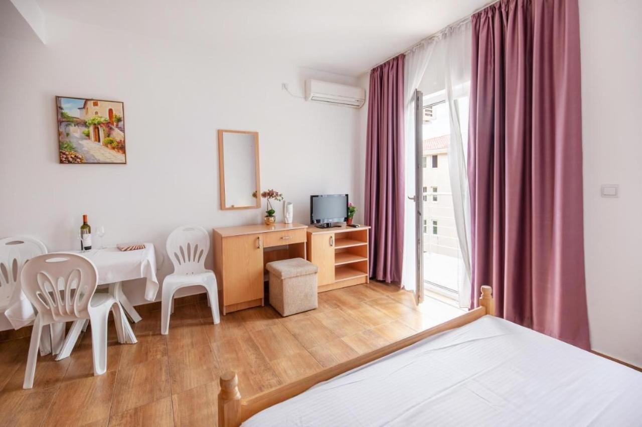 Apartmani Franeta Будва Екстериор снимка