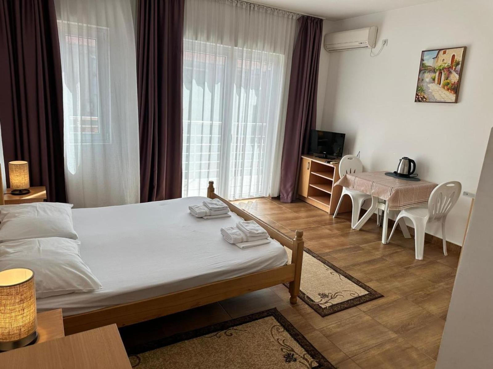 Apartmani Franeta Будва Екстериор снимка